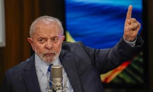 Presidente-Lula-Foto-Rafa-Neddemeyer-Agencia-Brasil-300x180-2