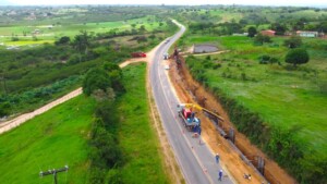 Servico-da-Embasa-nova-Adutora-300x169-1