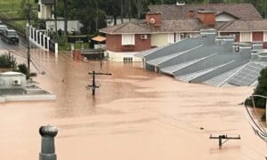 Sobe-para-83-numero-de-mortes-no-Rio-Grande-do-Sul-pelas-fortes-chuvas-Foto-Arquivo-Pessoal-Divulgacao-300x180-1