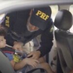 Uso-de-cadeirinha-em-rodovias_-Foto-Divulgacao-PRF-300x182-1