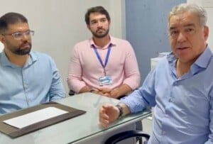 Ze-Neto-em-Reuniao-do-Hospital-Oncologico-Foto-Divulgacao-300x203-1
