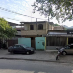 adolescente-mata-pais-e-toca-fogo-no-RJ-300x209-1