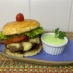diamundialdohamburguer_Larissa-Fernandes_CREDITO_Estacio-300x225-1