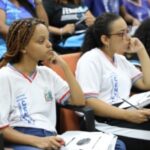 estudantes-enem-rede-estadual-300x200-1