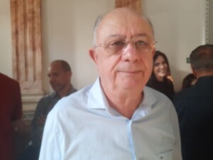 ex-prefeito-jose-ronaldo-de-carvalho-foto-reporter-ney-silva-acorda-cidade-300x225-1