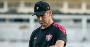 leoconde_ecvitoria-300x158-1