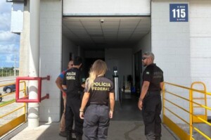 operacao-contra-empresas-clandestinas-de-seguranca-foto-policia-federal-300x199-1