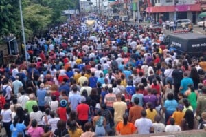 procissao-de-corpus-christi-ney-silva-acorda-cidade-11-capa-300x199-1