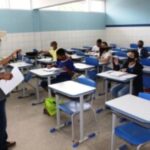 sala-de-aula-escola-rede-estadual-professor-foto-Claudionor-Jr-SEC-BA-300x200-1