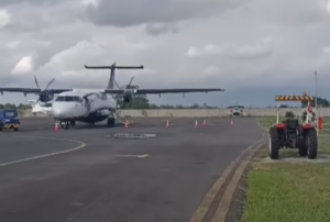 Aeroporto-de-Feira-300x202-1