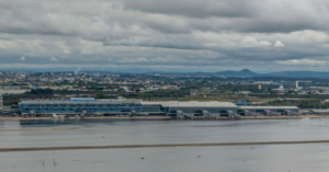 Aeroporto-de-Porto-Alegre-300x157-1