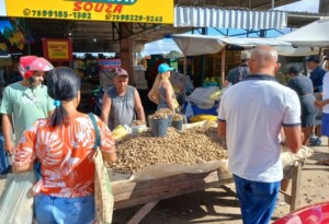Centro-de-Abastecimento-Ney-Silva-acorda-cidade4-300x205-1