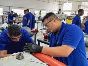 Cursos-Tecnicos-Senai-300x225-1