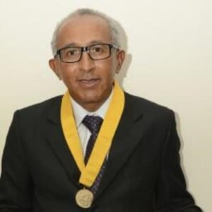 Jose-Silva-Fontes-medico-arquivo-pessoal-300x300-1