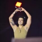 LUANSANTANA-300x200-1