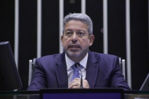 Lira-camara-dos-deputados-300x200-1