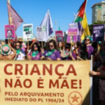 Manifestacao-pl-aborto.pn_-300x201-1