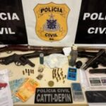 Policia-civil-cumpre-mandados-de-prisao-em-Feira-de-Santana-300x184-1