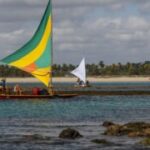 Praia-no-Brasil-Foto-Fernando-Frazao-Agencia-Brasil-300x180-1