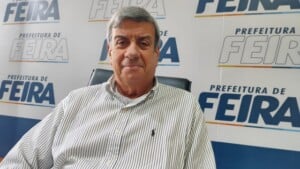 Prefeito-Colbert-Martisn-ft-Ed-Santos-Acorda-Cidade-300x169-1