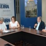 Prefeitura-firma-convenio-com-ACBEU-300x151-1