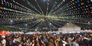 Sao-Joao-de-Feira-de-Santana-Maria-Quiteria-Foto-Jorge-Magalhaes-300x151-1
