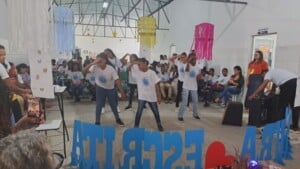 Sarau-Literario-na-Escola-Municipal-Antonio-Antunes-dos-Santos-300x169-1