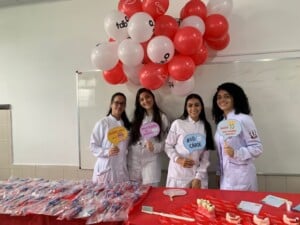 Turma-do-Bem-realiza-Triagem-Odontologica-gratuita-nesta-quinta-6-em-Feira-de-Santana-300x225-1