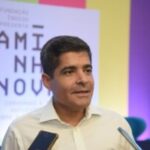 acm-neto-11-1223-foro-ascom-300x200-1