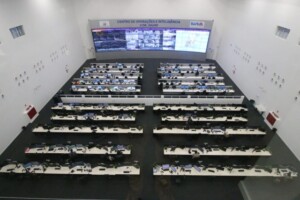 centro-de-operacoes-e-inteligencia-300x200-1