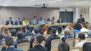 evento-da-Promotoria-Regional-de-Feira-de-Santana-ft-Ed-Santos-Acorda-Cidade-300x169-1