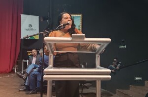 vereadora-lu-de-rony-paulo-jose-acorda-cidade-300x197-1