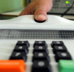 Biometria-eleicao-eleitores-eleicoes-cartorio-eleitoral-eleitor-300x145-1