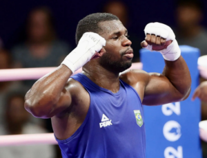 Boxeador-Wanderley-Pereira-nos-Jogos-Olimpicos-de-Paris-2024-ft-Gaspar-Nobrega-COB-300x230-1