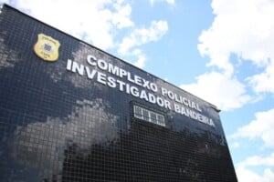 Complexo-policial-300x200-1