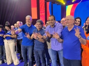 Convencao-Partidaria-de-Jose-Ronaldo-ft-Ed-Santos-acorda-cidade-300x225-1