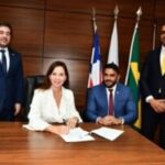 Diretorias-da-OAB-Subsecao-Cruz-das-Almas-e-OAB-BAHIA-300x200-1