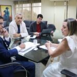 Fotos-Mario-MarquesSDE-reuniao-para-implantacao-de-Empresa-de-plasticos-e-equipamentos