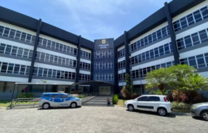 Predio-da-Policia-Civil-em-Salvador-300x192-1