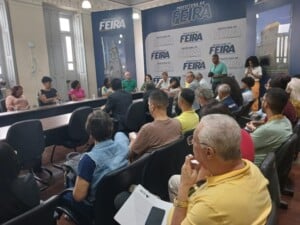 Programa-Jovem-Aprendiz-Feirense-ft-Ney-Silva-acorda-cidade2-300x225-1