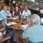 Reuniao-de-Targino-Machado-para-anunciar-apoio-a-Jose-Ronaldo-ft-Paulo-Jose-acorda-cidade-300x169-1