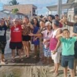 Rua-Rio-Verde-no-bairro-Conceicao-ll-em-Feira-de-Santana-lama-esgoto-falta-de-drenagem-ft-paulo-jose-acorda-cidade-300x169-1