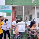 UPA-QUEIMADINHA-MANIFESTACAO-3-300x225-1