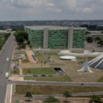 brasilia-governo-federal-esplanada-dos-ministerios-foro-rafa-neddermeyer-agencia-br-300x189-1