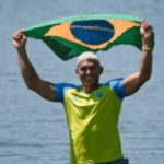 canoista-de-velocidade-Isaquias-Queiroz-300x170-1