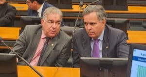 deputado-Ze-Neto-foto-toda-Bahia-300x159-1