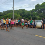 indigenas-pataxos-bloqueiam-BR-367-em-Porto-Seguro-300x193-1