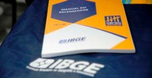 recenceador-censo-IBGE-foto-tomaz-silva-agencia-brasil-300x154-1