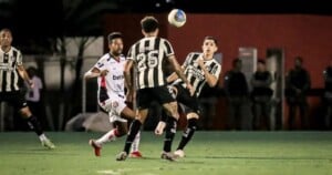 vitoria-perde-para-o-botafogo-foto-Mauricia-da-Matta-300x158-1