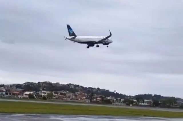 39pOkDQG-um-aviao-arremete-e-quatro-sao-desviados-jpg